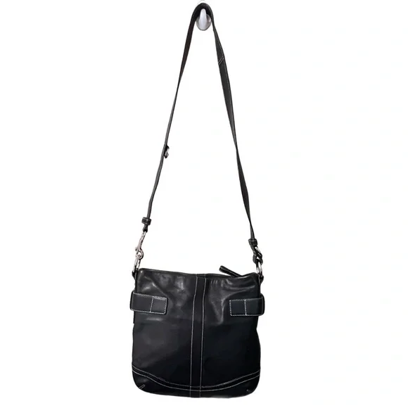 Vintage COACH Soho Slim Shoulder Bag Blk soft Leather #1452 like new - Picture 5 of 9